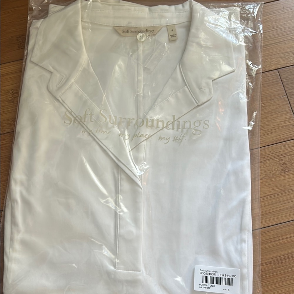 Soft Surroundings White Women's Long sleeve Top